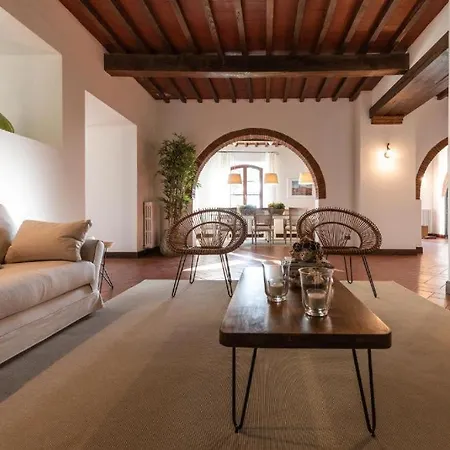 Villa With Private Pool In Vinci - What'app - 0049-1521-4658-810 - For Reservations!